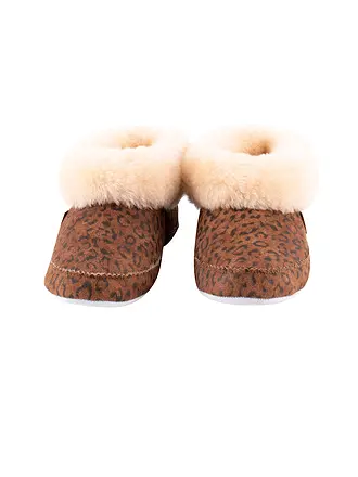 SHEPHERD OF SWEDEN | Chaussons - Pantoufles en peau de mouton Emmy | camel